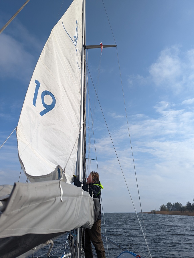 Getting the mainsail on track